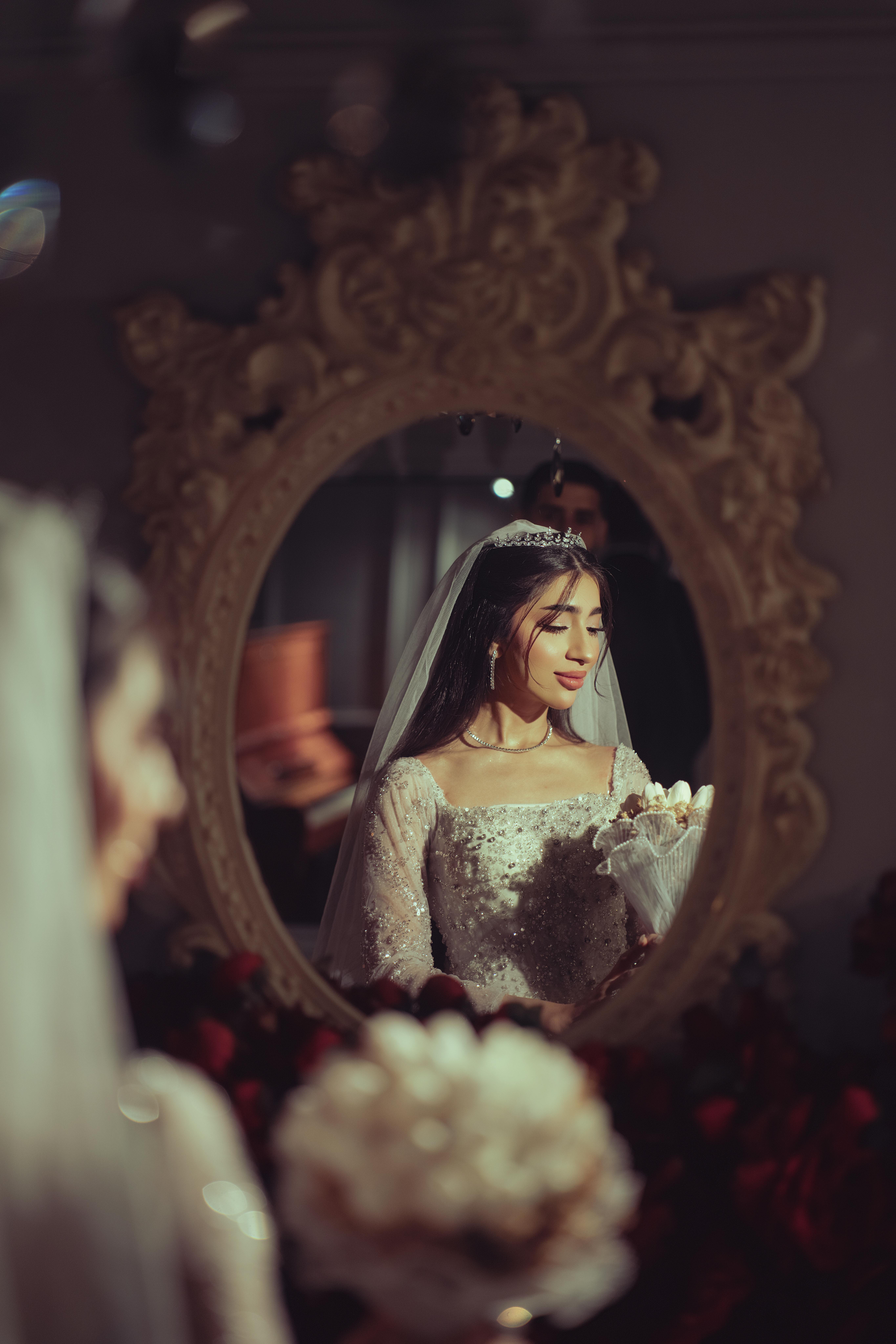 Modern decorative mirror